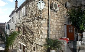 Apartment Old Town Gverovic